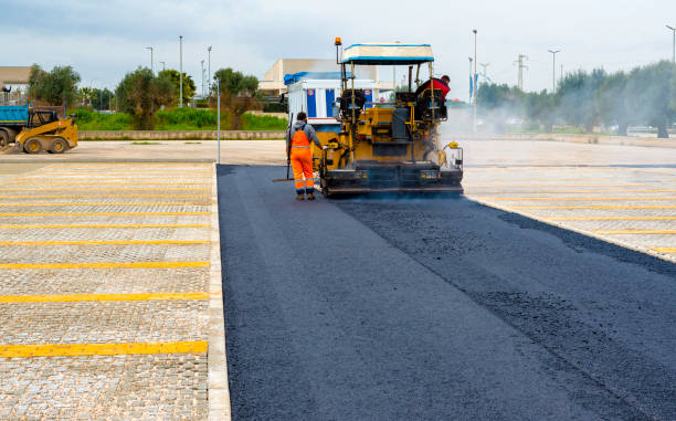 Best Concrete Paver Driveway  in Chanute, KS